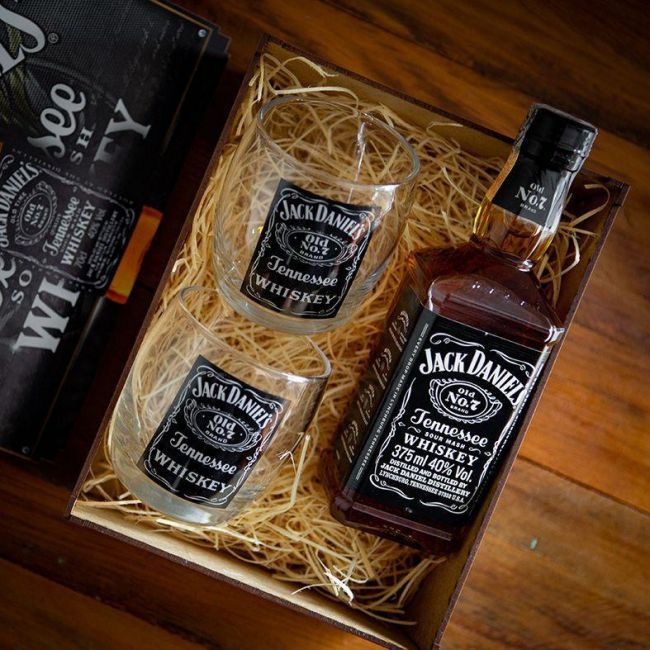 Kit Whisky Jack Daniels Ml Copos Caixa Exclusiva Cole O Na
